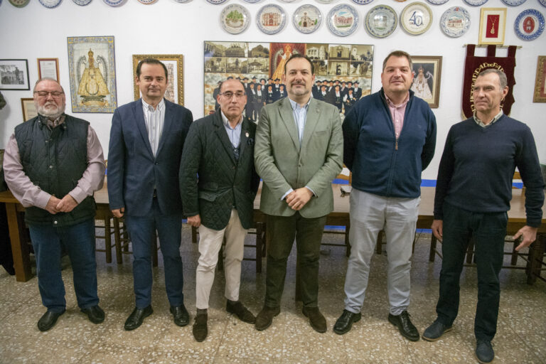 La nueva junta directiva de los Pandorgos apuesta por aumentar la participación de la hermandad y poner en marcha nuevas actividades culturales