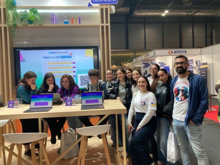 El IES Atenea de Ciudad Real participa en un novedoso proyecto de aprendizaje en el metaverso