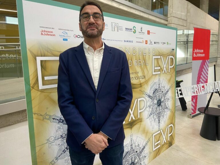 El presidente del Colegio de Enfermería de Ciudad Real, Pablo Madrid, asiste al VI Congreso de Experiencia del Paciente