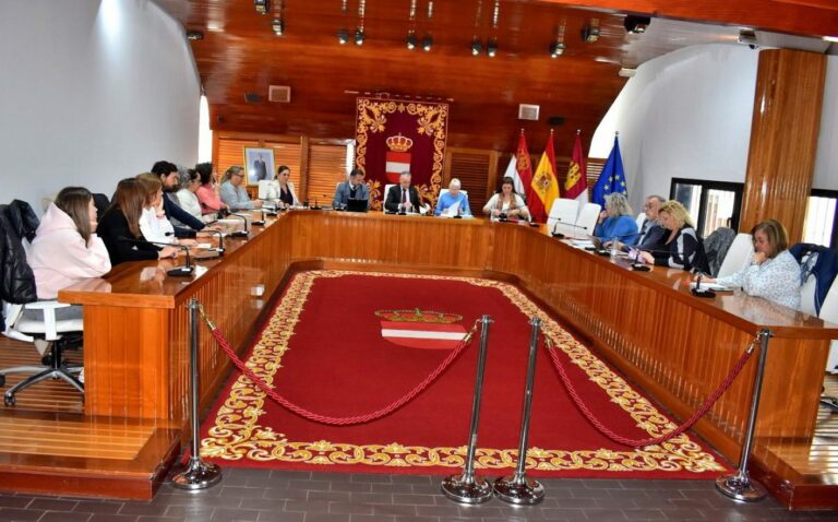 El Ayuntamiento de Puertollano destinará casi 800.000 euros a la climatización de cinco centros educativos