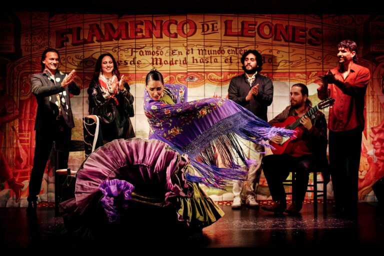 Despide el año en Flamenco de Leones