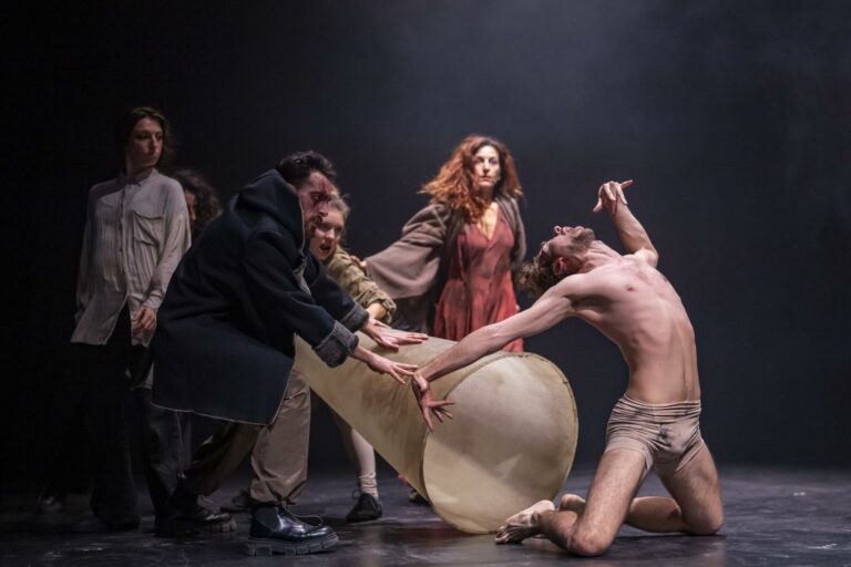 ‘Divinas palabras’, la obra más universal de Valle-Inclán, sube el telón del Teatro Auditorio de Valdepeñas este viernes