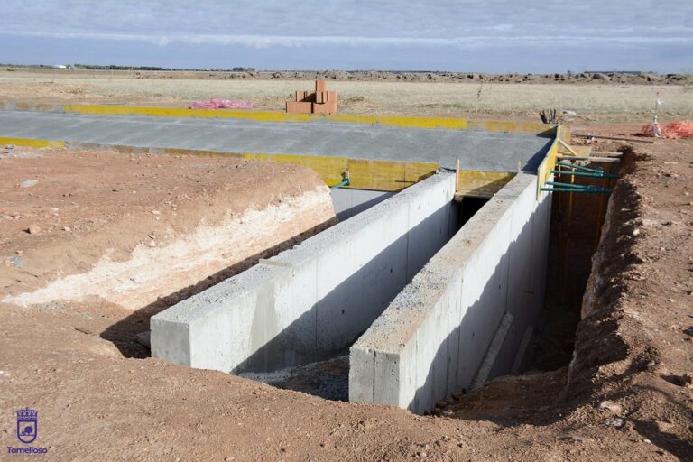 Continúan avanzando las obras del Campo de Tiro de Tomelloso y se prevé que estén terminadas en primavera