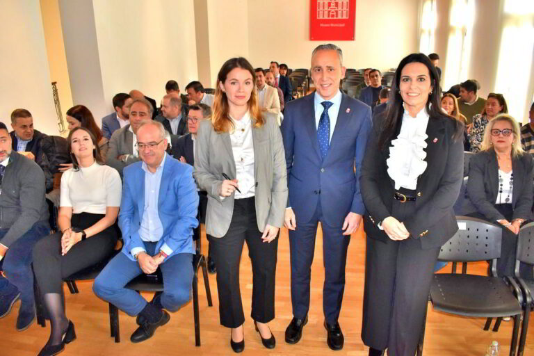 El Ayuntamiento de Puertollano acerca el mundo de las franquicias a los emprendedores locales