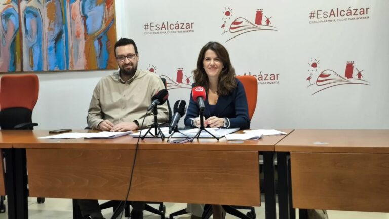 VOX en Alcázar de San Juan desmiente las acusaciones del PSOE y defiende la transparencia de sus cuentas