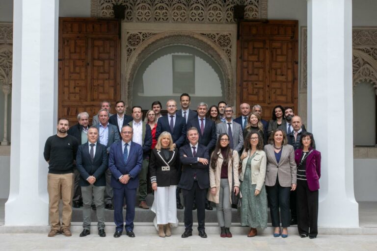 García-Page avanza que se anticipará a diciembre la Tarifa Plana Plus para autónomos correspondiente a 2026 con otros 22 millones de euros