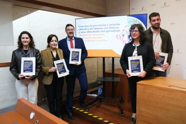 El Gobierno regional lanza una guía pionera a nivel nacional para prevenir, detectar y atender de forma temprana y eficaz la dislexia 