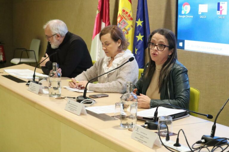 El Gobierno regional destaca que el Programa de Desarrollo Rural que ya acaba ha dado respuesta a las demandas del sector y ha mantenido vivos los pueblos