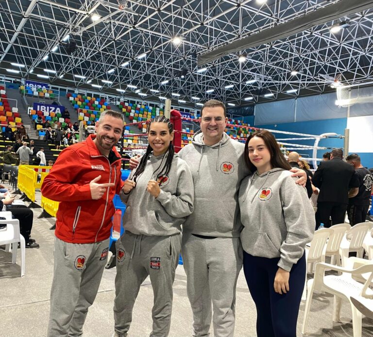 El boxeo femenino cobra empuje en el Club Rayfer de Ciudad Real