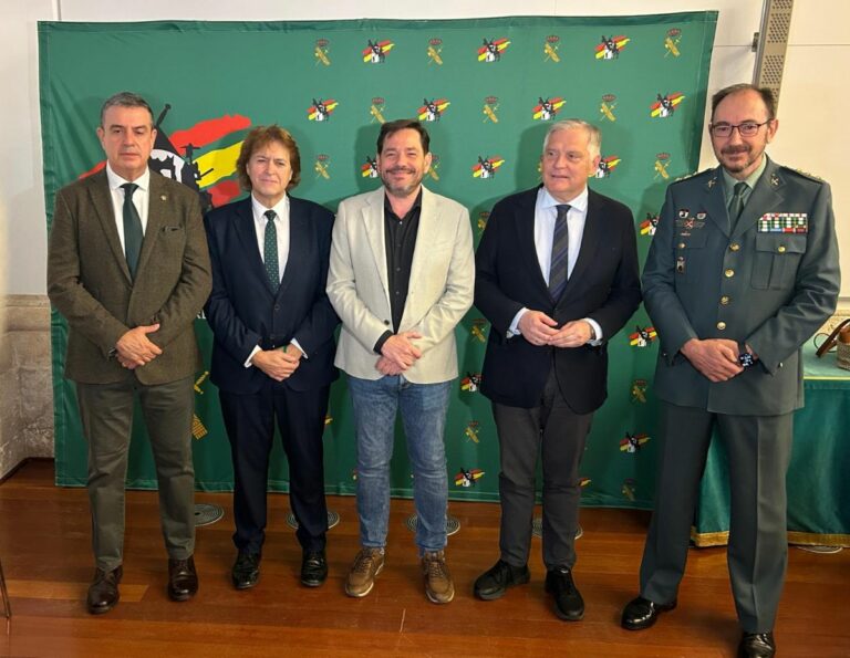 El subdelegado del Gobierno inaugura junto al coronel de la Guardia Civil la IX Jornada sobre Delitos Medioambientales en Ciudad Real