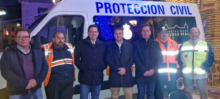 Miguel Ángel Valverde reafirma el compromiso de la Diputación de Ciudad Real con las agrupaciones de voluntarios de Protección Civil