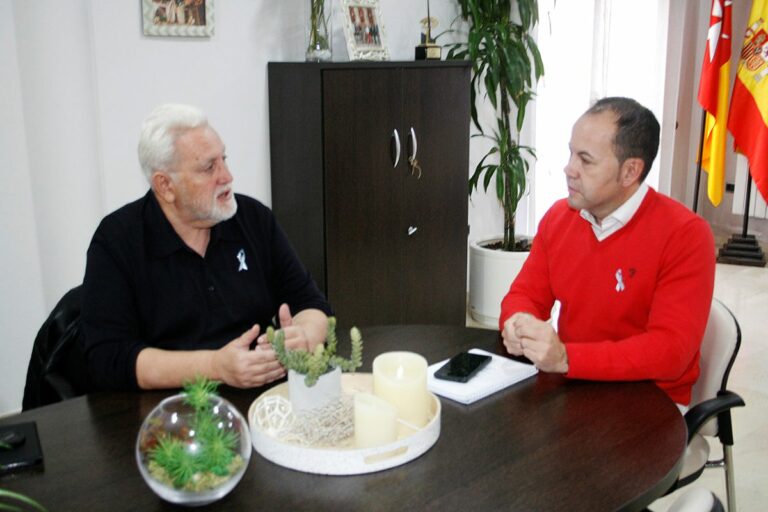 El Ayuntamiento de Herencia apoya la campaña ‘Prosvida’ del Grupo Oretania para visibilizar el cáncer de próstata