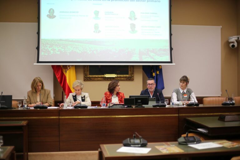 McDonald’s y AFAMMER lideran el primer foro parlamentario sobre el futuro agrícola y ganadero