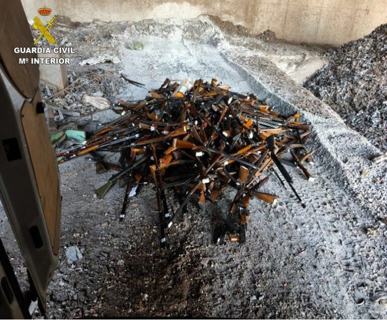 La Guardia Civil de Ciudad Real destruye de 800 armas