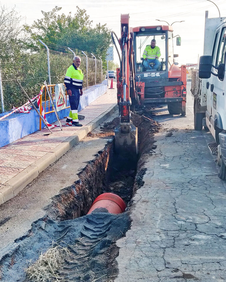 Brazatortas: Diputación ejecuta una inversión de medio millón de euros para acabar con encharcamientos en la travesía que cruza La Estación