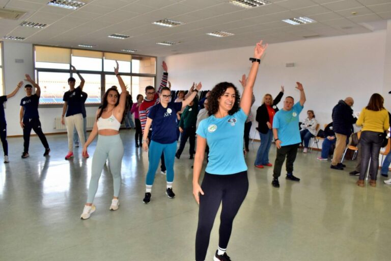 Puertollano celebra a ritmo de zumba el día de las personas con discapacidad
