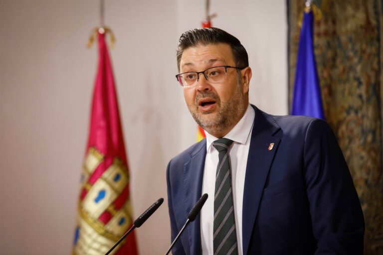 C-LM valora la «muy buena posición» de la región a la hora de pagar a sus docentes pese a ser CCAA «infrafinanciada»