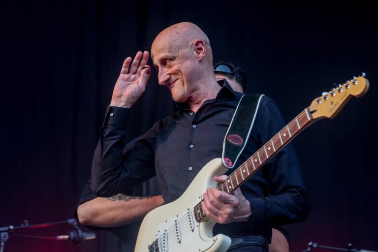 Muere Jorge Martínez, el alma de Ilegales