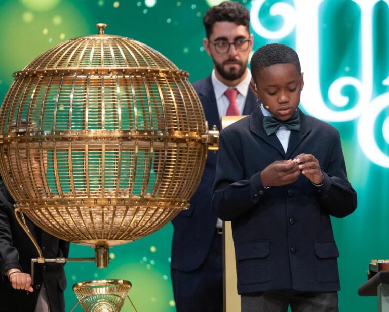 El 70.048, segundo premio del Sorteo de Navidad 2025, dotado de 1.250.000 euros la serie