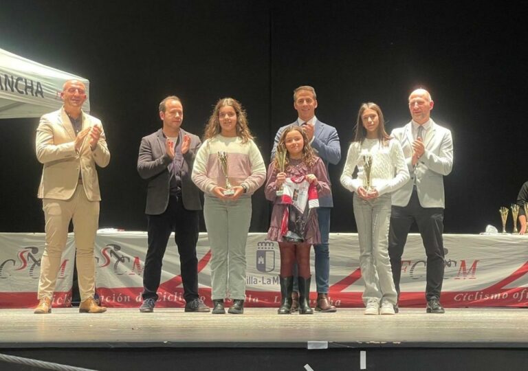 El Gobierno regional avanza nuevas pruebas ciclistas en la región para 2026 y desvela negociaciones para concretar etapas de la Vuelta Ciclista España
