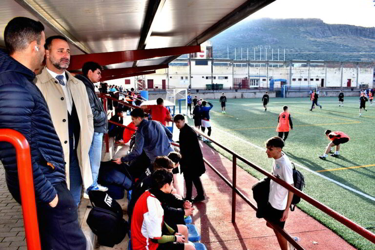 Puertollano: Medio millar de estudiantes de secundaria compiten en el torneo de fútbol sala femenino y fútbol 7 masculino
