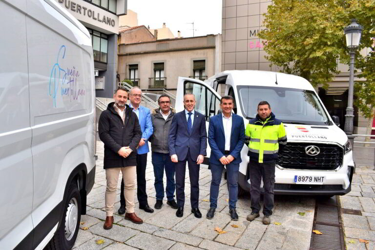 El Ayuntamiento de Puertollano amplia la flota de vehículos para mejorar los servicios de brigada y pintura