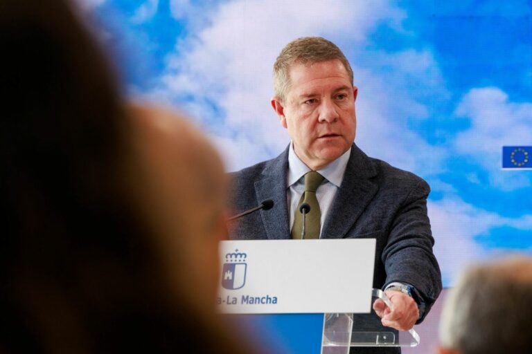 Page ofrece los «recursos que sean necesarios desde C-LM» para atender al descarrilamiento en Adamuz 