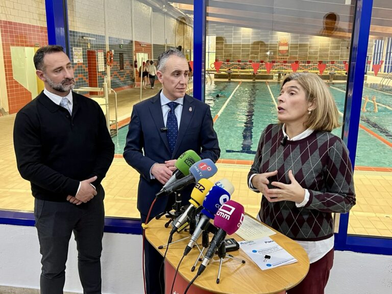 La piscina Modesto Eiroa de Puertollano estrena un sistema de depuración pionero que aporta aguas cristalinas y menos vapores