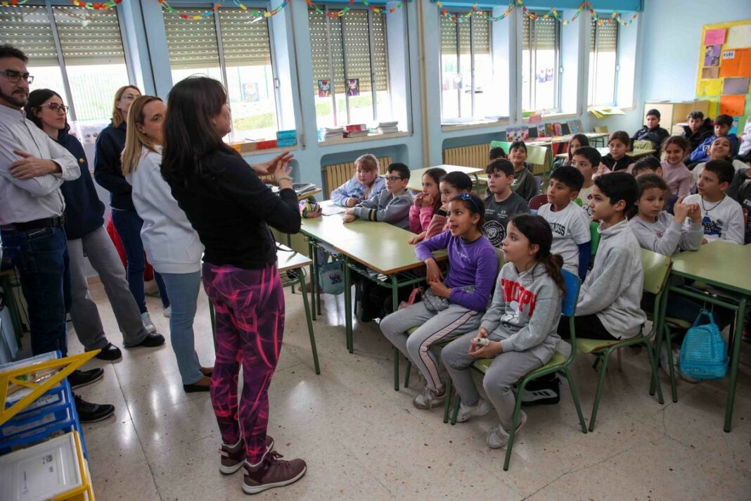 10022026_Primera Jornada Entrega Botiquines (3)