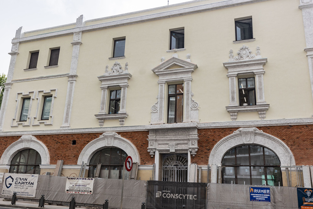 obras en el anatiguo ferroviario del futuro Centro Nacional del folclore