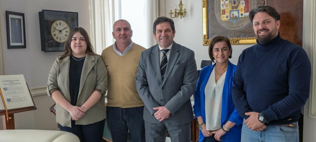 870fd06ba44a1a7ab97c11feffa868e9_XL