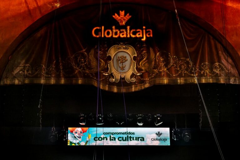 Globalcaja impulsa el 19 Festival Internacional de Circo de Albacete y premia al público sorteando tarjetas de 50 euros para canjear en cultura