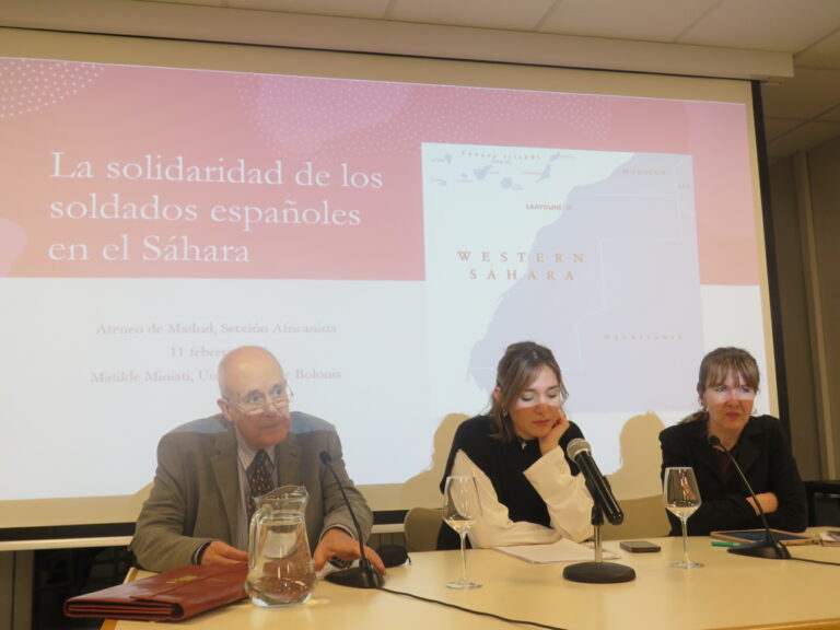 Ponencia La solidaridad de los soldados españoles con el Sáhara Occidental: las primeras etapas de una red humanitaria (1975-1980), por Matilde Miniati (Universidad de Bolonia)