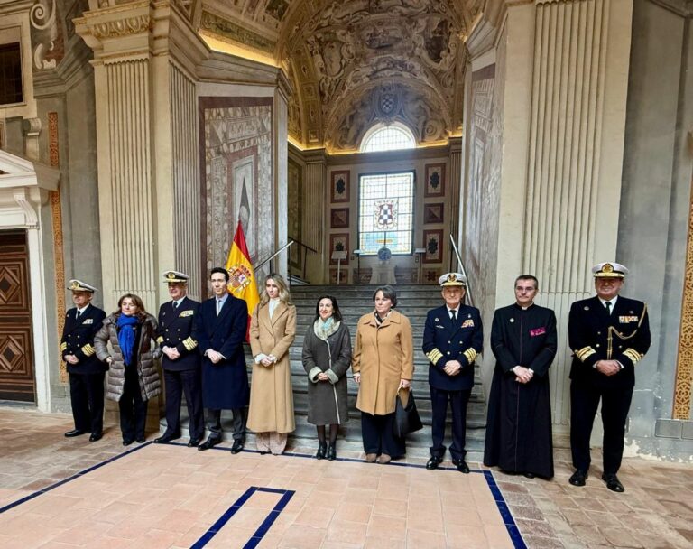 La ministra de Defensa preside en Viso del Marqués la conmemoración del V centenario del nacimiento del almirante Álvaro de Bazán