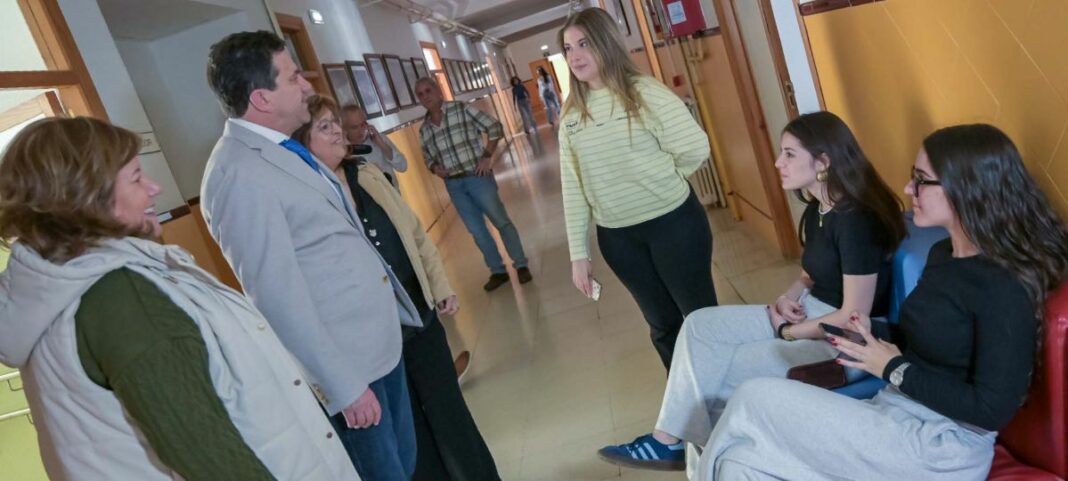 cca3967e96ef778800f5b8e4a2a5afea_XL