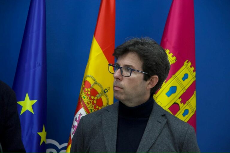 Socialismo y patrimonio histórico, destruir la memoria de todos