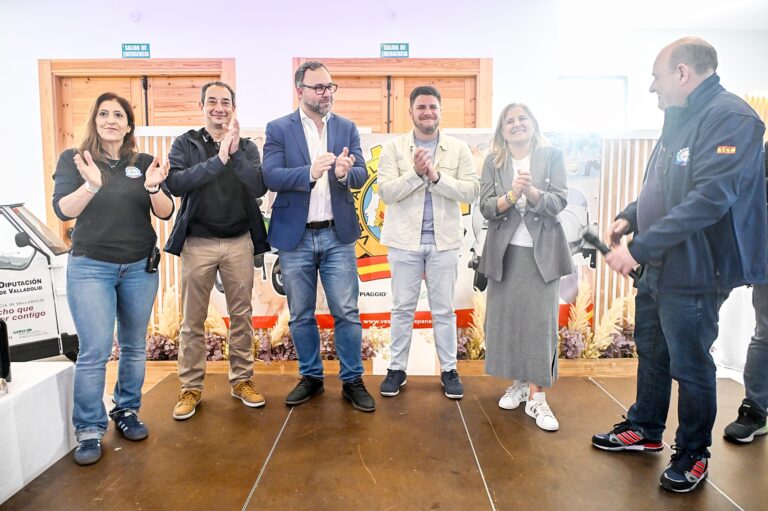 Tomelloso acogió el V Encuentro del Vespa Club de España
