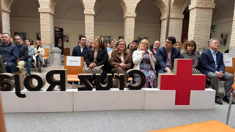 Cruz Roja distingue a doce empresas de la provincia por su compromiso con el empleo