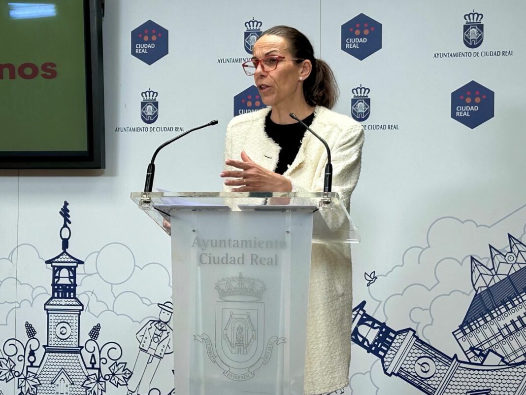 Eva_Maria_Masias_portavoz_Ciudadanos