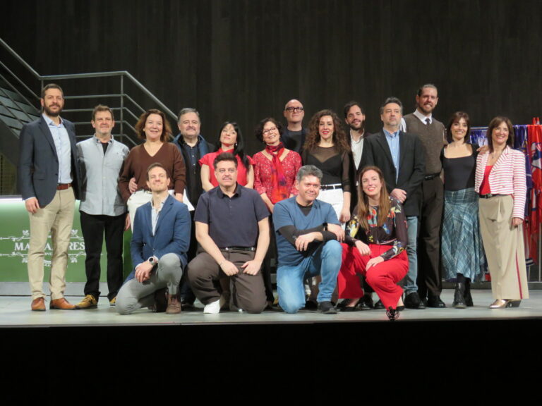 ‘Jugar con fuego’, la primera zarzuela grande, vuelve al coliseo madrileño con una nueva producción dirigida por Marina Bollaín