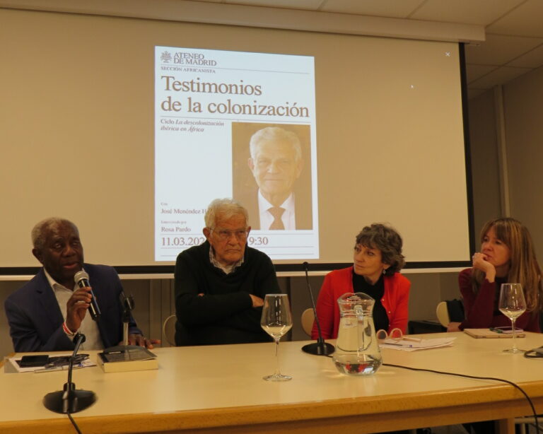 José Menéndez Hernández, entrevistado por Rosa María Pardo Sanz, en Testimonios de la colonización, dentro del Ciclo La descolonización ibérica en África