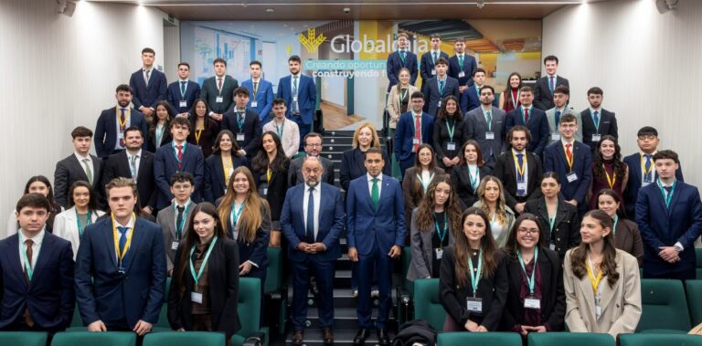 Globalcaja impulsa el talento joven con la incorporación de más de 160 estudiantes junto a la Universidad de Castilla-La Mancha