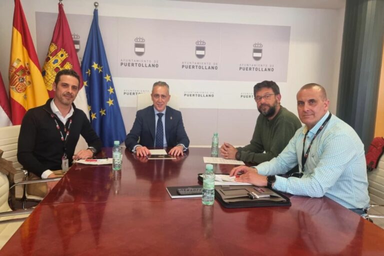 El STR traslada al alcalde de Puertollano su rechazo a la reducción de estructura en el complejo industrial de Repsol