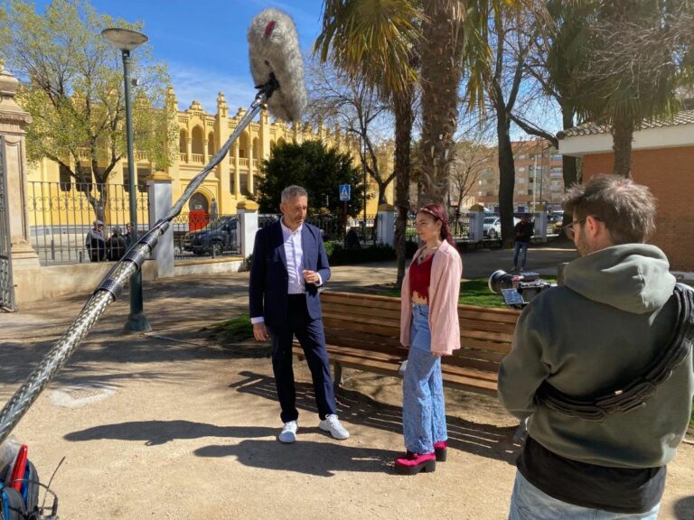 El programa ‘Amor en Marcha’, de CMM, continúa sus grabaciones con Frank Blanco al volante en Toledo, Guadalajara y Cuenca