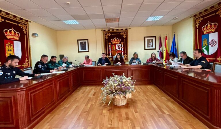 La Junta Local de Seguridad coordina el dispositivo para el Juego de las Caras del Viernes Santo en Calzada de Calatrava