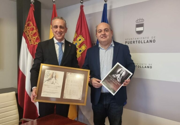 Puertollano recibe la partitura de la marcha procesional “Nuestra Señora de Gracia” de Fernando Fernández Calero, galardonada a nivel nacional