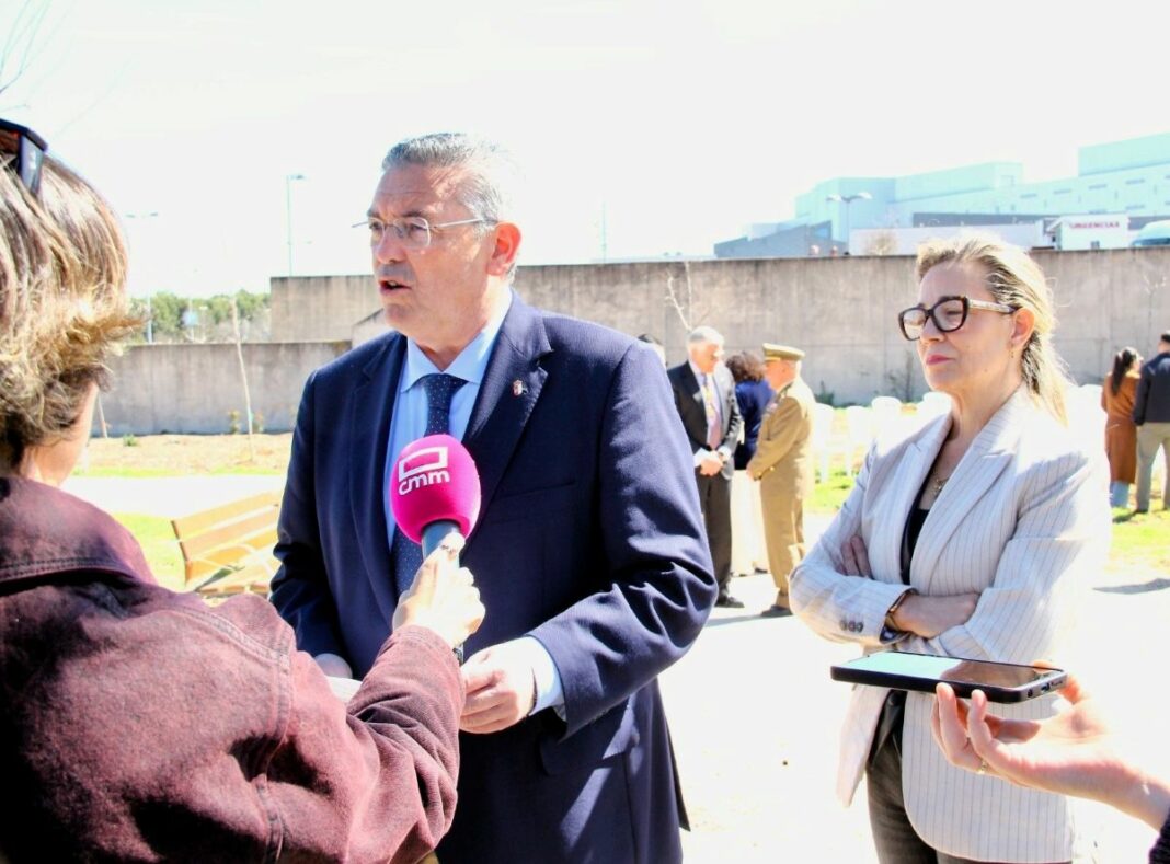 cb1b79cd-2a86-49c9-ba5b-e6f6c38a5647