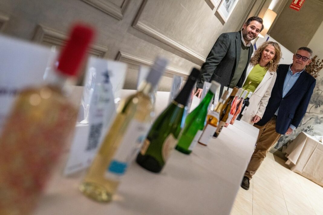 d27c90bb-d27f-4437-9649-8c8c8cf98699