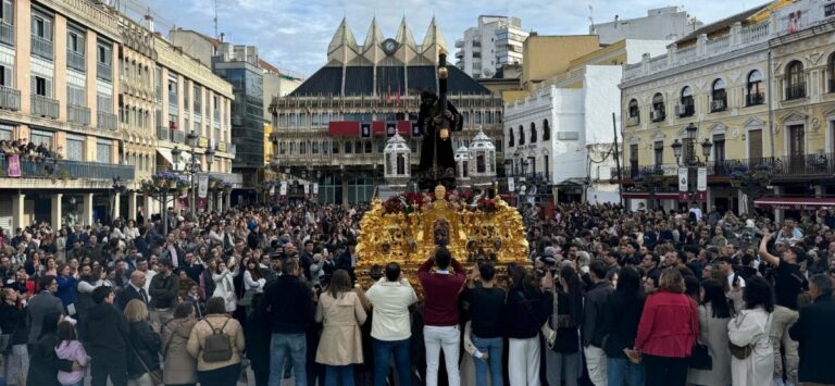 Ciudad Real: El paso de Jesús Nazareno completa su fase de estucado para el Domingo de Pasión