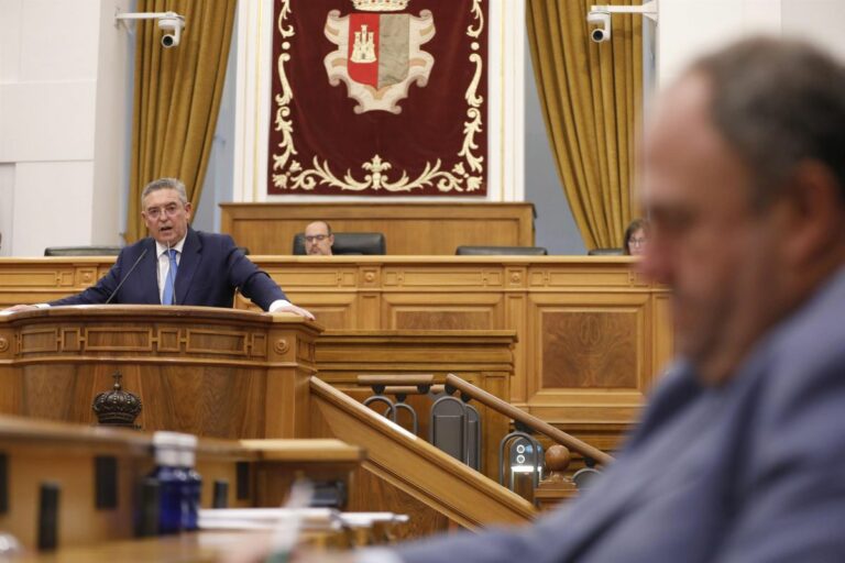 La Junta carga contra PP y Vox por pintar de «tinieblas e infierno» la situación del sector agrario de C-LM